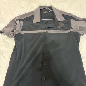 Harley-Davidson Black and Gray Short Sleeve Button-Down Shirt